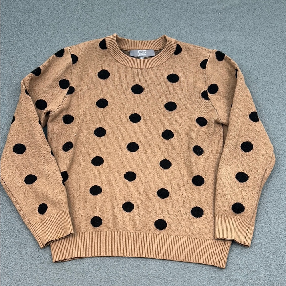 Berkley Jensen Tan Polka Dot Sweater | Women's Casual Knit | Classic Style M